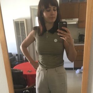 Store closing - Collared sleeveless striped shirt